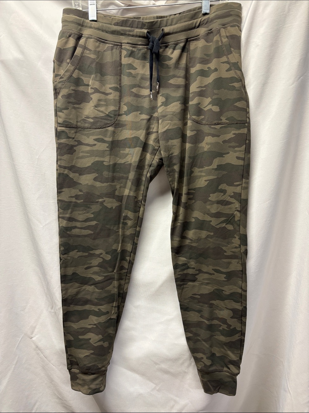 ZYIA Womens Unwind Joggers - Camo